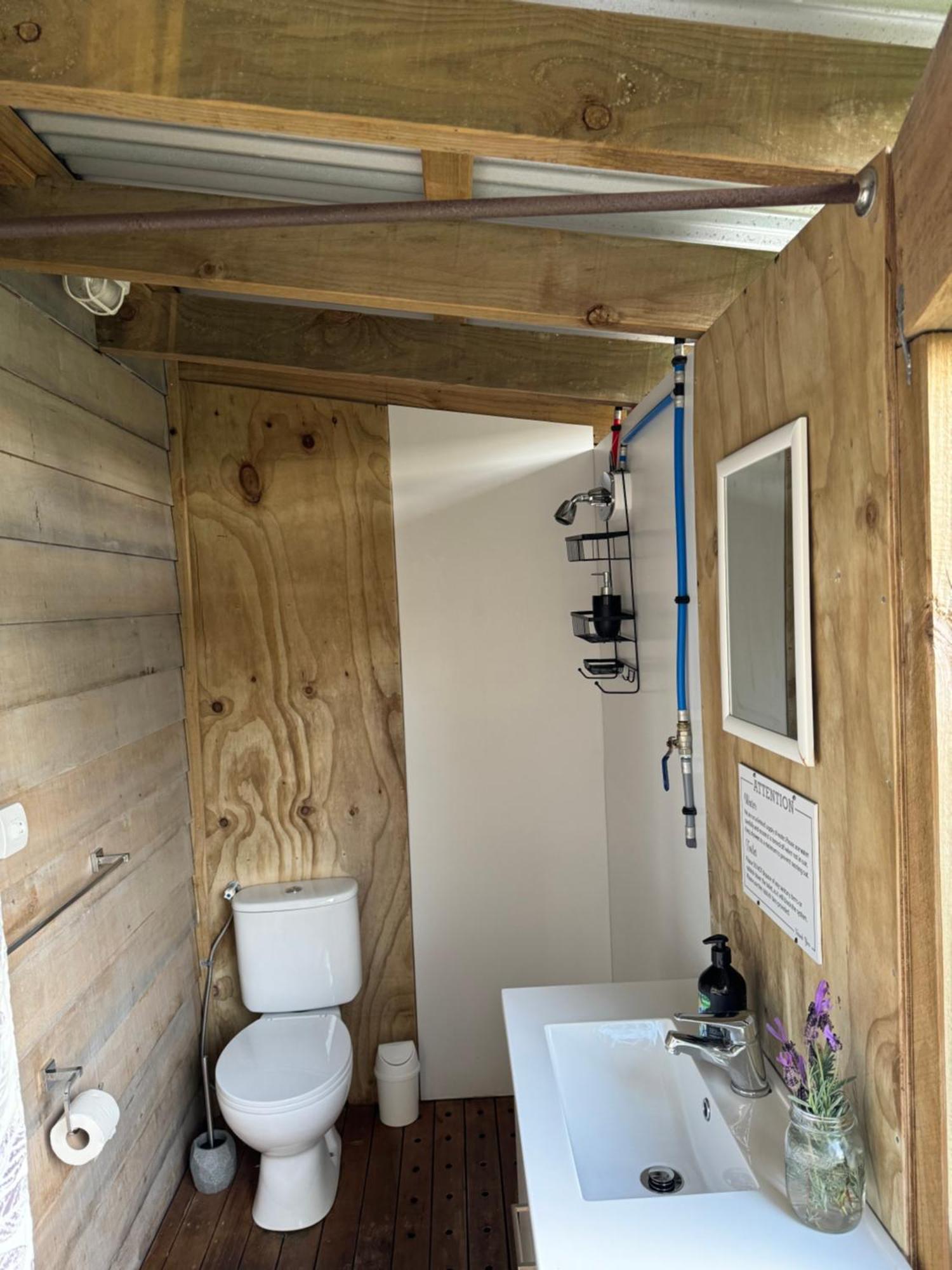 Private Cabin Close To The City Centre Whangarei Extérieur photo